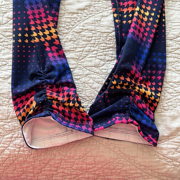 Ladies BROOKS Small Capri Running Leggings - Picture 2 of 5